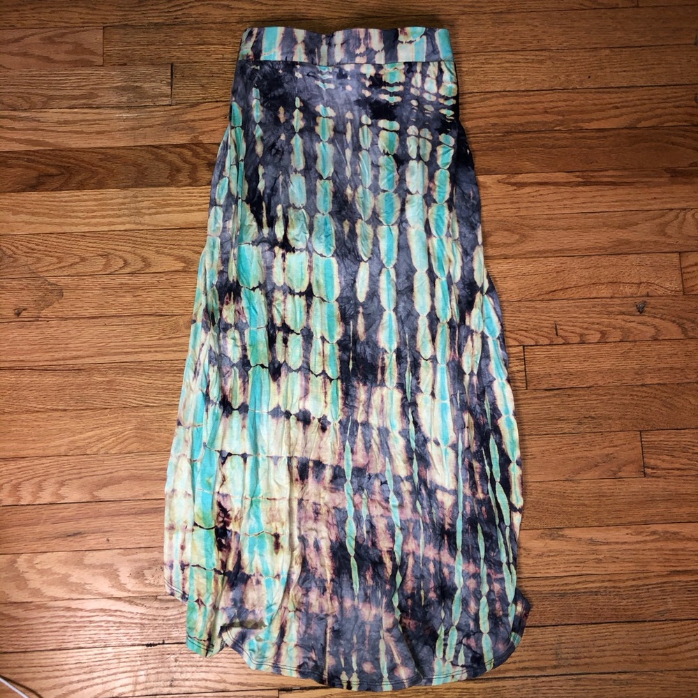 Tie-Dye Wrap Midi Skirt in women’s Aqua blue snd navy colors size small - Picture 6 of 9